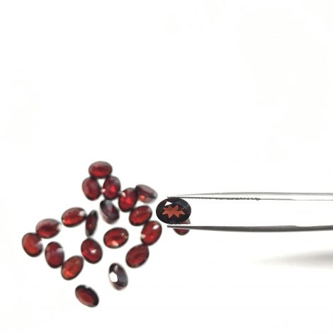 6x8mm Natural Red Garnet Oval Faceted Gemstone