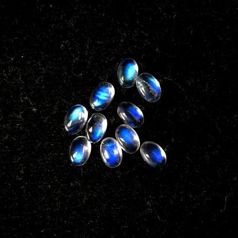 3x5mm Natural Rainbow Moonstone Oval Cabochon