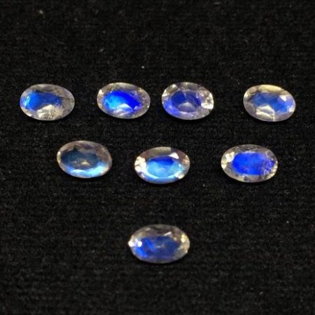 4x5mm Natural Rainbow Moonstone Oval Faceted Gemstone